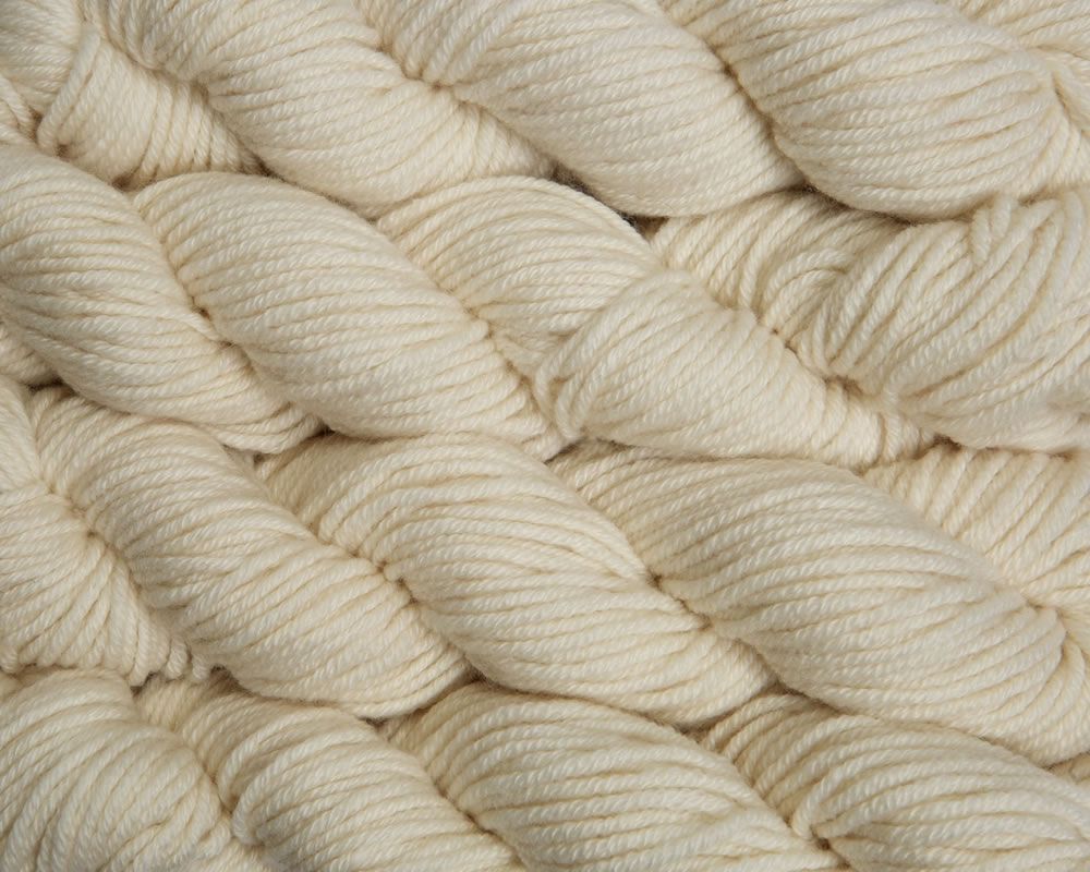 JADE SAPPHIRE Cashmere Scarf knitting kit for HIM White Knight