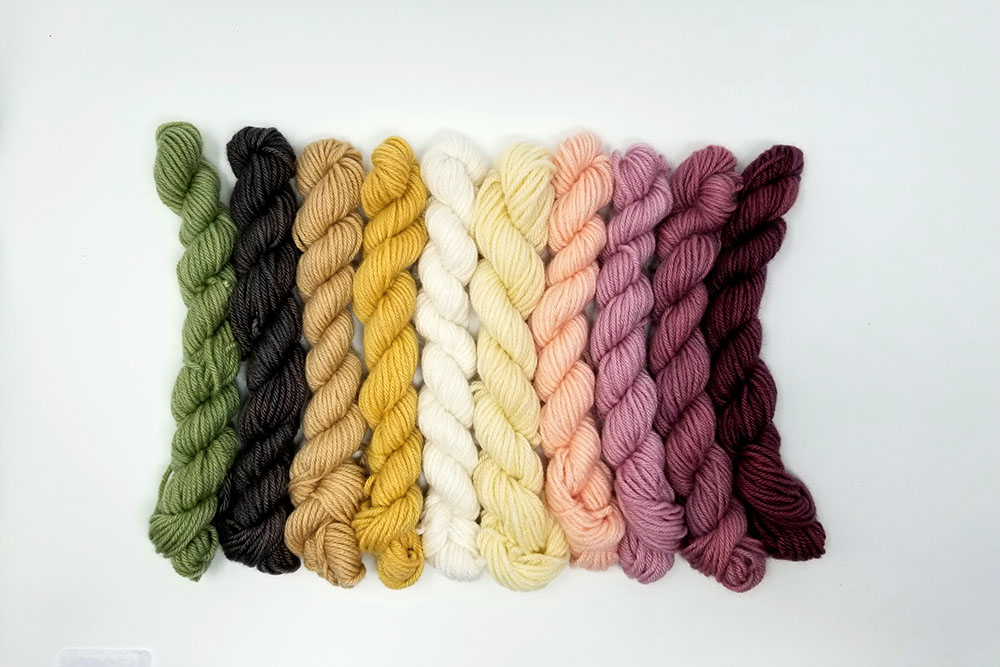 Cashmere Coloring Box,