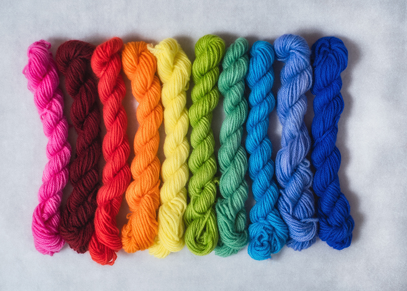 Cashmere Coloring Box,