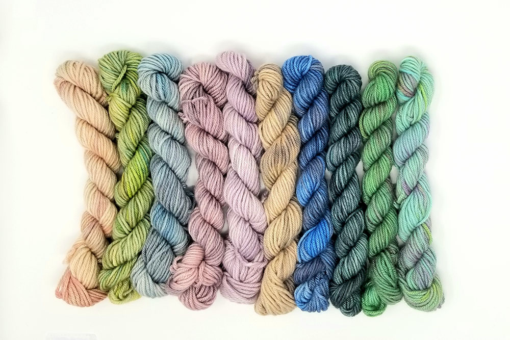 Cashmere Coloring Box,