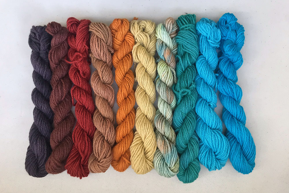 Cashmere Coloring Box,